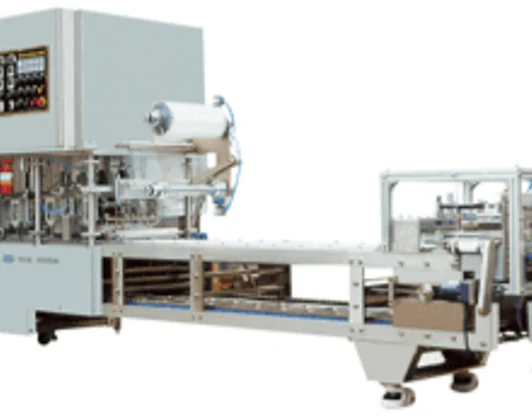 Автоматическая машина для наполнения и запечатывания стаканов